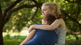 Dakota Fanning Is Very Grown Up in ‘Very Good Girls’ Trailer (Video)