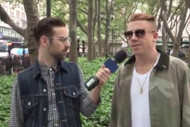 Ryan Lewis Asks Macklemore & Ryan Lewis Fans What They Know About Ryan Lewis (Video)