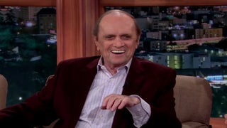 Bob Newhart Hosted ‘The Tonight Show’ For Three Weeks: ‘I Was a Blithering Idiot’ (Video)