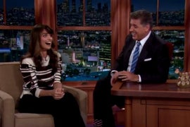 Amanda Peet, Married to ‘Game of Thrones’ Showrunner, Auditions for the Show All the Time at Home (Video)