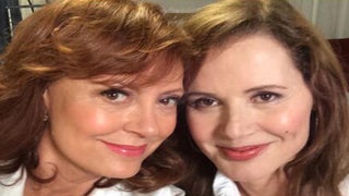 Susan Sarandon and Geena Davis Re-Create Iconic Selfie (Photo)