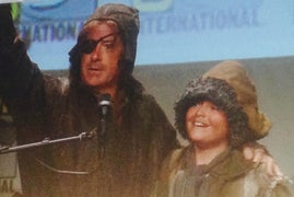 Stephen Colbert Dresses as Spy to Host ‘The Hobbit’ at Comic-Con