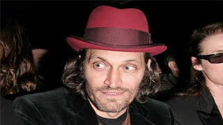 Vincent Gallo Criticizes Rose McGowan and Asia Argento, Says He’s a Harvey Weinstein Victim