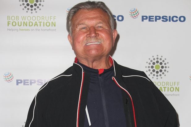Mike Ditka thinks debate over Washington Redskins name is "stupid"
