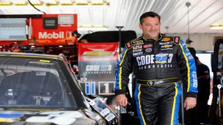 NASCAR Star Tony Stewart’s Case in Death of Fellow Driver Heads to Grand Jury