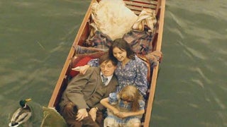 Eddie Redmayne Channels Genius With Felicity Jones in Touching ‘Theory of Everything’ Trailer (Video)
