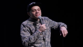 ‘SNL’ Star Pete Davidson Explains Why He’s Been Mostly Absent From Show: ‘I Quit Drugs’
