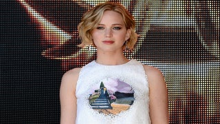 Hollywood Nude Photo Hacking Scandal Under Investigation by FBI and Apple