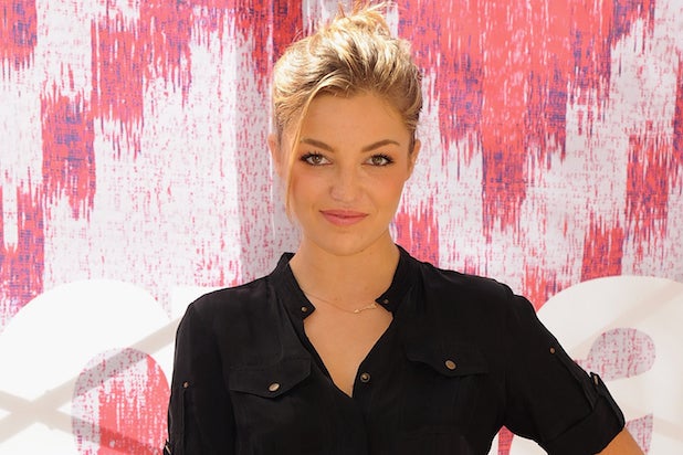True Detective Girls Actors Join Kurt Russell Western Bone Tomahawk