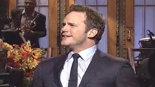 Michael Che Debuts on ‘Weekend Update’ in Chris Pratt-Hosted ‘Saturday Night Live’ Season Opener (Video)