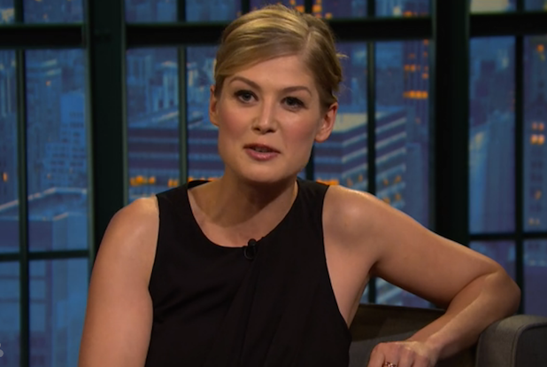 Gone Girl Star Rosamund Pike On Her Soundstage Dry Humping With Neil Patrick Harris Video
