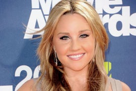Amanda Bynes Accuses Father of Abuse, Then Recants (Update)