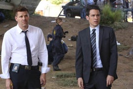 ‘Bones’ Welcomes Booth’s New Partner, Agent James Aubrey (Video)