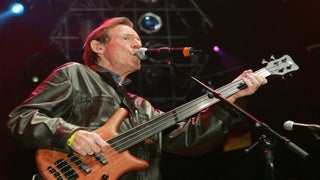 Jack Bruce, Bassist for Cream, Dead at 71