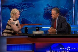 Lena Dunham on Dealing With Vitriolic Internet Trolls: I React With ‘Class and a Little Bit of Sass’