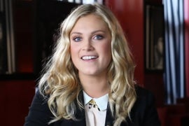 ‘The 100’ Star Eliza Taylor Previews New Episode: Clarke Makes a ‘Huge Discovery’ (Video)