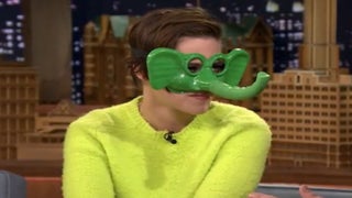 Kristen Stewart, Jimmy Fallon Play Terrible ’90s Game Ring Around the Nosey (Video)