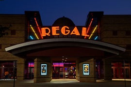 Regal Cinemas Will Check Moviegoers’ Bags in Wake of Theater Shootings