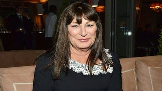 Anjelica Huston Talks Domestic Abuse on ‘Today’: Ryan O’Neal ‘Deserves to be Outed’ (Video)