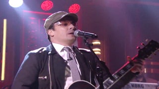 Jimmy Fallon Performs as Bono After U2 Cancels ‘Tonight Show’ Appearance (Video)