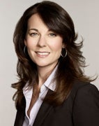 Inside E!’s Latest Exit: Cyndi McClellan Steps Down as Network Strategy and News Chief