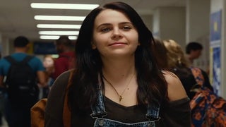 ‘The DUFF’ Review: Sweet, Hysterical Teen Comedy is This Decade’s ‘Mean Girls’