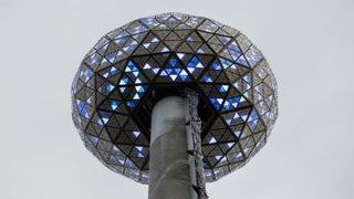 Watch the New Year’s Eve Party and Ball Drop in Times Square (Livestream)