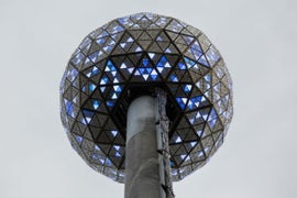 Watch the New Year’s Eve Party and Ball Drop in Times Square (Livestream)