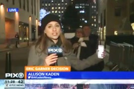 Eric Garner’s NYC Chokehold Death Reenacted During Live News Report (Video)