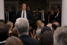‘The Newsroom’ Series Finale: Aaron Sorkin Looks Ahead by Seeing How It All Began