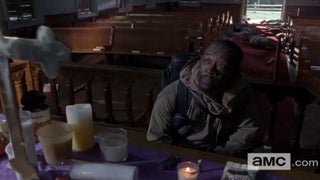 ‘Walking Dead’ Midseason Finale Post-Credit Scene Features Fan-Favorite Character Closing In (Video)