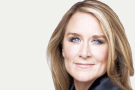 Former Burberry CEO Lands $73 Million as Apple Retail Chief