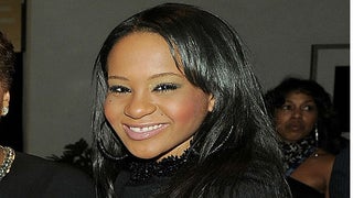 Whitney Houston’s Daughter Bobbi Kristina Found Unconscious in Bathtub