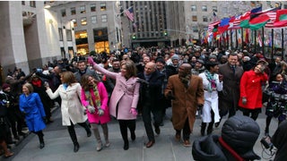 ‘Today’ Show Hosts Hit Streets of New York in Super Bowl Spot (Video)