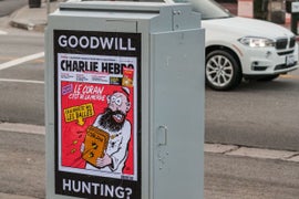 Charlie Hebdo Tribute Posters in LA Feature Nod to Ben Affleck-Matt Damon’s ‘Good Will Hunting’ (Photos)