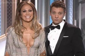 Golden Globe Awards: Jeremy Renner Eyes J.Lo’s ‘Globes’ (Video)