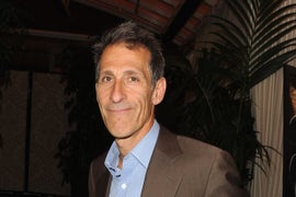 Michael Lynton Says People Still Read His Stolen Sony Emails, Though He Hasn’t (Video)