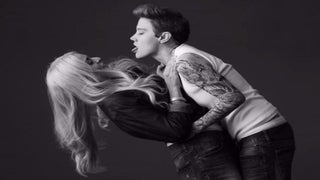 Kate McKinnon Spoofs Justin Bieber’s Calvin Klein Ads on ‘Saturday Night Live’ (Video)