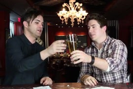 ‘Backstrom’s’ Thomas Dekker Talks Character’s ‘Dark’ Past, Rainn Wilson’s Hurt Feelings (Video)
