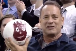 Tom Hanks Reunites With Wilson From ‘Cast Away’ 15 Years Later (Video)
