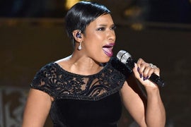 Jennifer Hudson Performs Song From NBC’s Defunct ‘Smash’ During Oscars In Memoriam Tribute