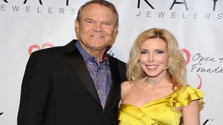 Glen Campbell’s Wife and Kids Battling in Court Over His Alzheimer’s Care