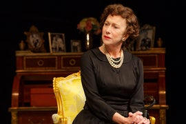 ‘The Audience’ Theater Review: Helen Mirren, Peter Morgan Dust Off Their Queen