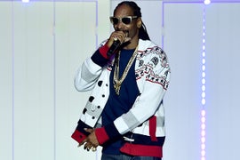 Snoop Dogg to Induct Tupac Shakur Into Rock and Roll Hall of Fame