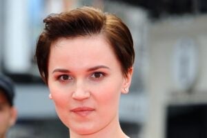 'Divergent' Author Veronica Roth Scores Deal to Write Two More Books