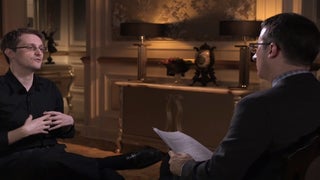 Edward Snowden Teaches John Oliver How the Government Can Get Your ‘Di*k Pic’ (Video)