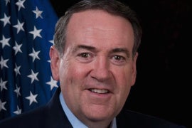 Mike Huckabee Admits Donald Trump Is a ‘Car Wreck’ in Bizarre Metaphor