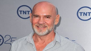 ‘X-Files’ Star Mitch Pileggi Joins ‘Hart of Dixie’s’ Claudia Lee in ‘The Girl in the Photographs’