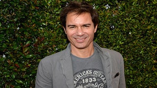 Netflix Picks Up Eric McCormack Sci-Fi Series ‘Travelers’