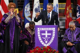 Obama Sings ‘Amazing Grace’ During Poignant Eulogy for Slain Charleston Pastor (Video)